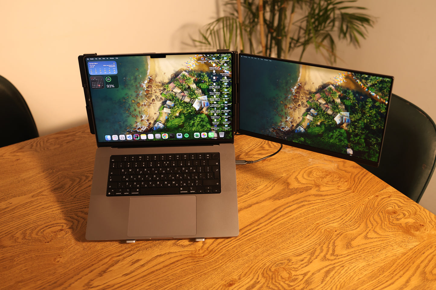 Dual Screen P5